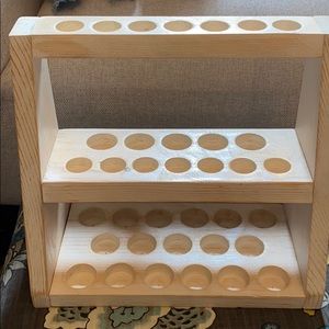 Essential oil bottle holder